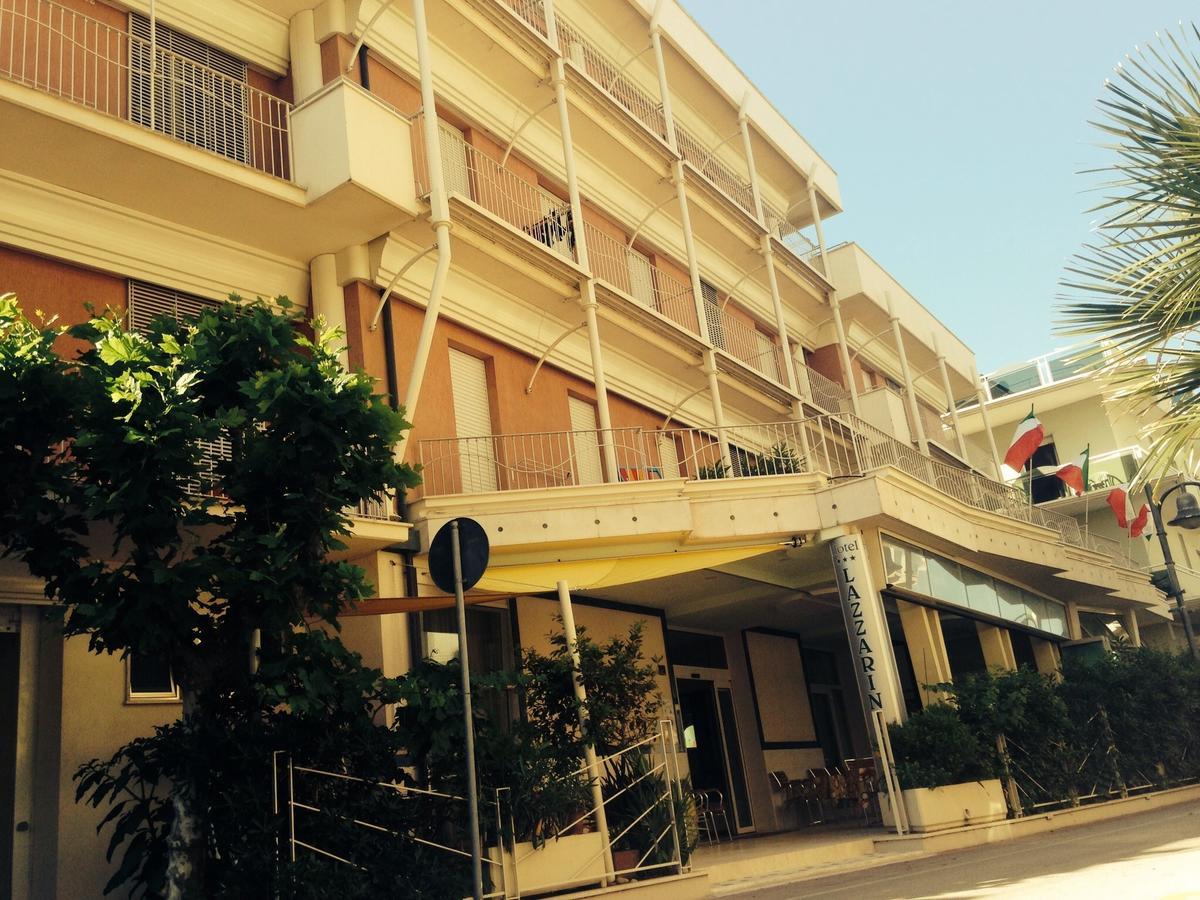 Hotel Lazzarini Bellaria-Igea Marina Buitenkant foto